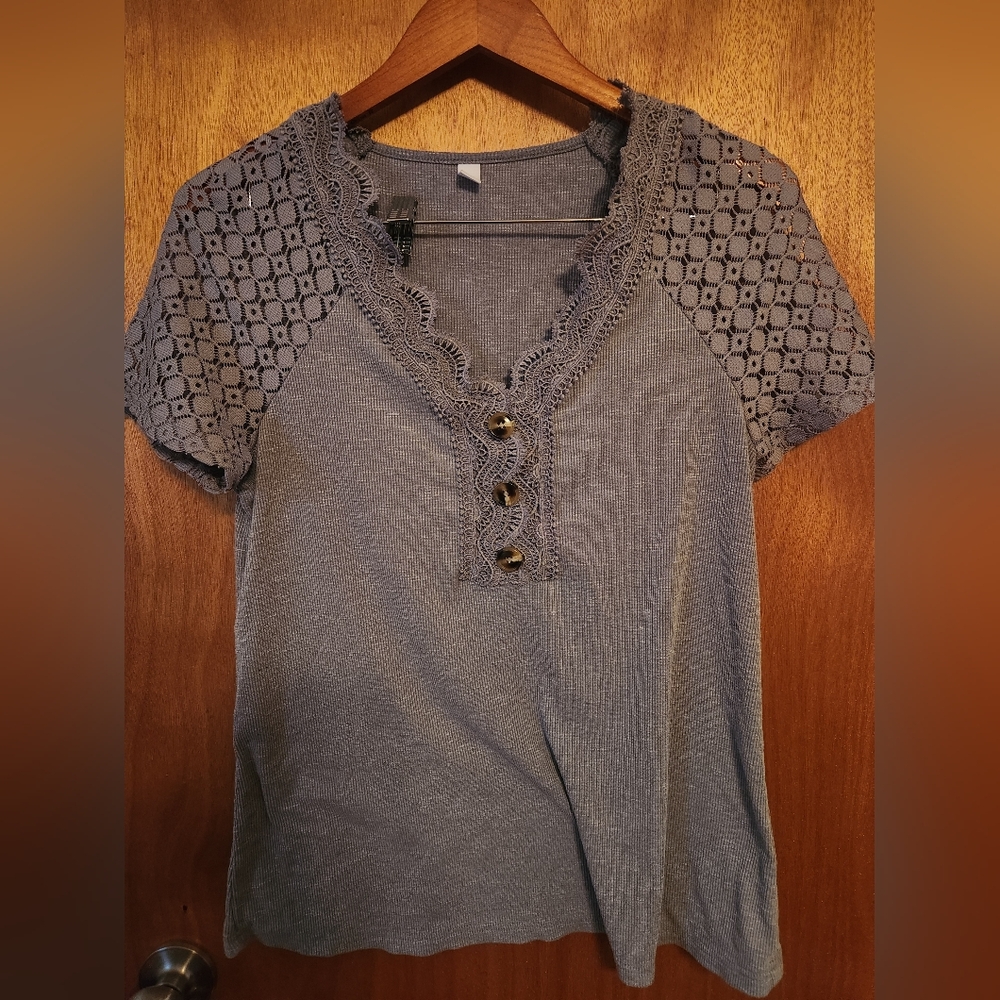 Gray Lace Button Up Shirt M